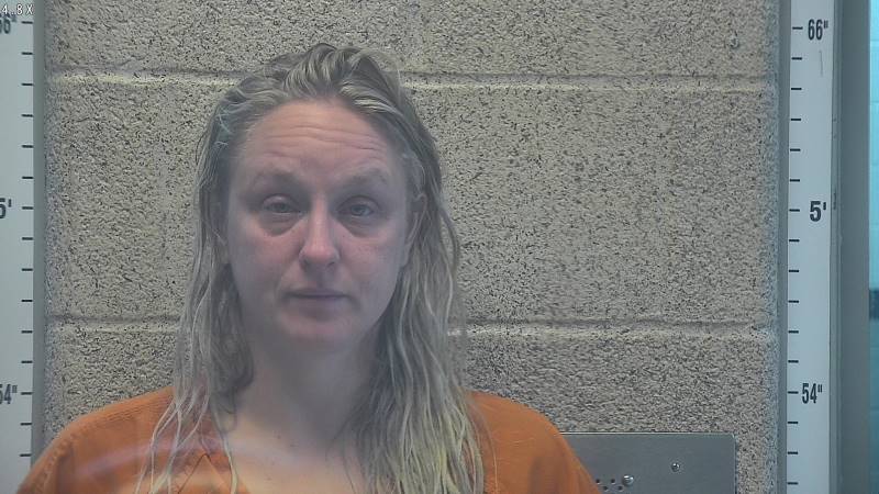 Booking photo of Samantha Givens