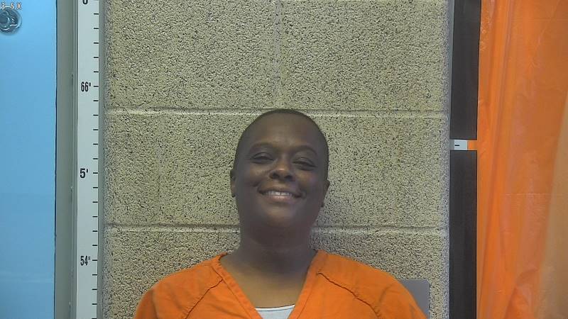 Booking photo of Omeisha Tapp