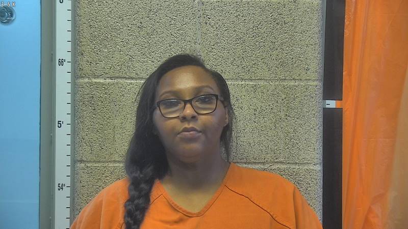 Booking photo of Schmia Burns
