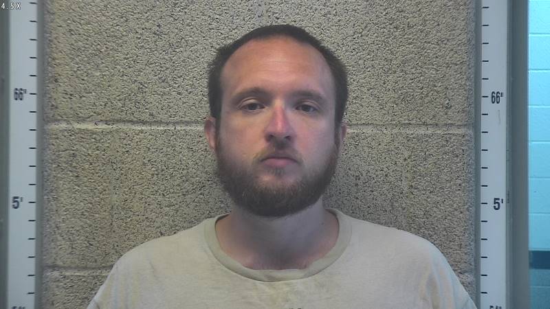 Booking photo of Isaiah Love