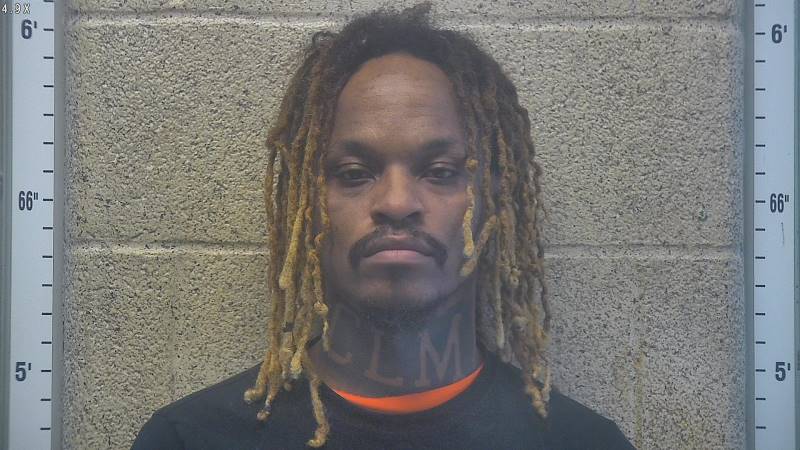 Booking photo of Cordaro Mays