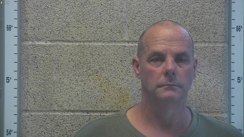 Booking photo of Thomas Farris