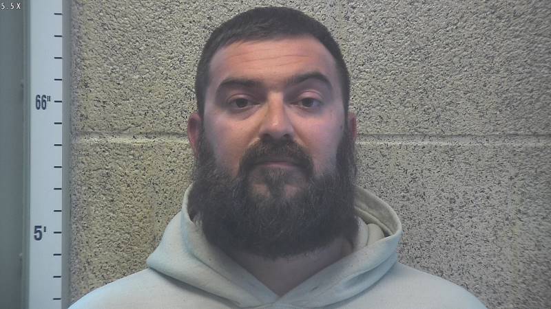 Booking photo of Seth Phelps