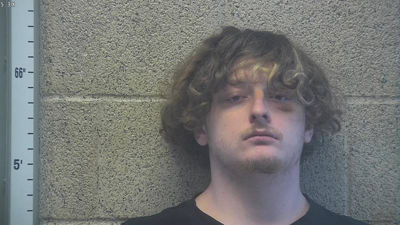 Booking photo of Kaden Walters