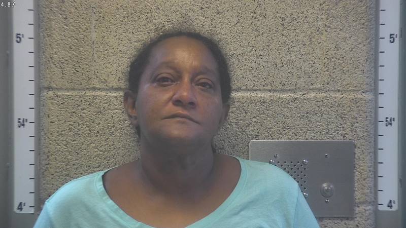 Booking photo of Shonna Thomas