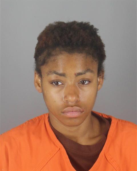 Booking photo of Elizabeth Riley