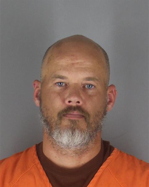 Booking photo of Andrew Peterson
