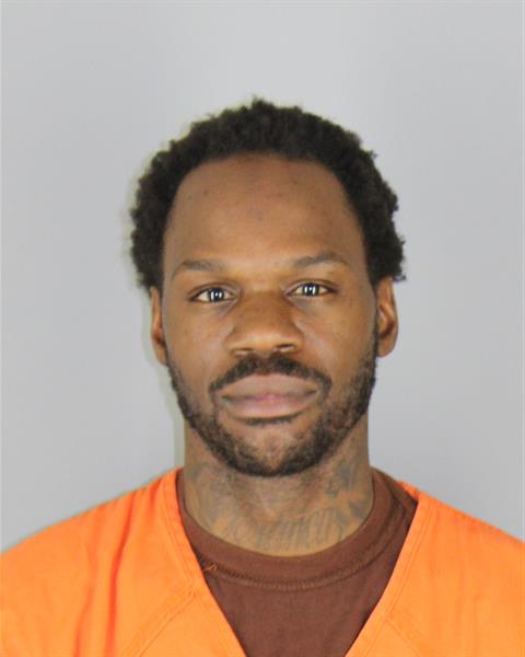 Booking photo of Darnell Reed