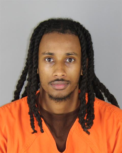 Booking photo of Muaze Ismael