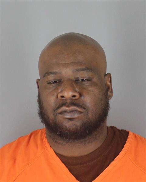 Booking photo of Isaiah Henry