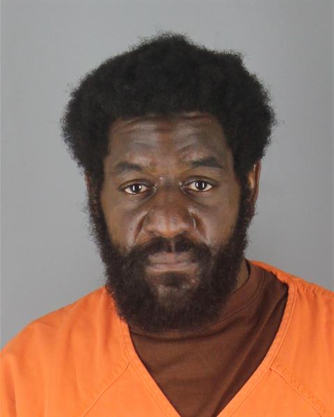 Booking photo of Treyvon Riser