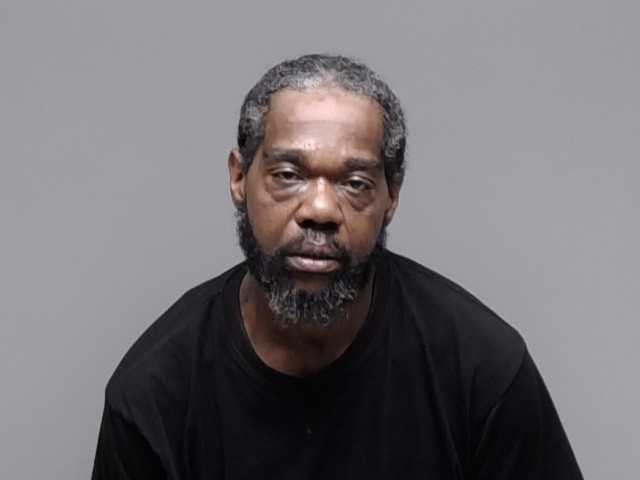 Booking photo of Quinshaun Lamont Bates