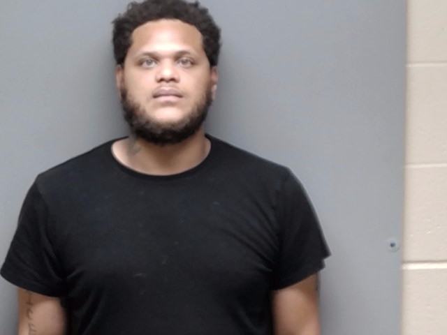 Booking photo of Kevonte Lamont Crump