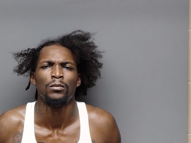 Booking photo of Siquise Keemon Chiles