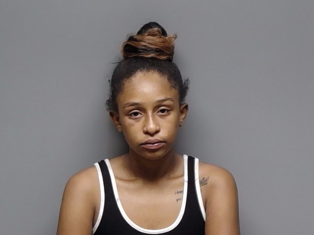 Booking photo of Shaniya Keeve