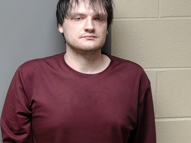Booking photo of Noah Lee Roberts
