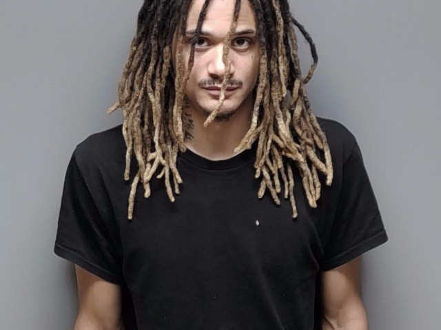 Booking photo of Kaisean Maurice Mealy