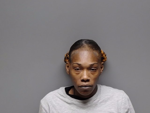 Booking photo of Kametria Allen