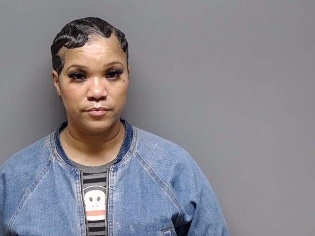 Booking photo of Monique Tarea Richardson