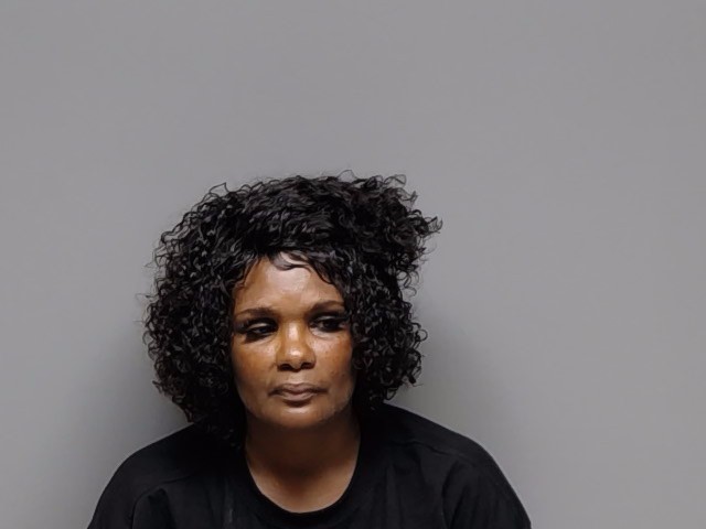 Booking photo of Latoria Minnis