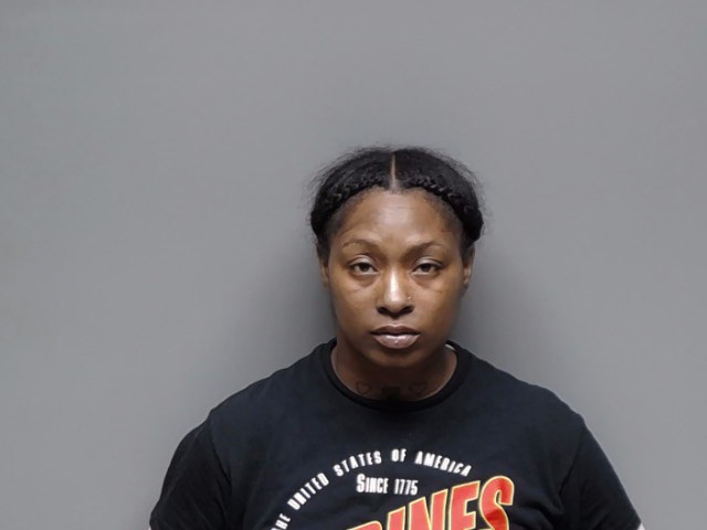Booking photo of Sukari Isis Henderson