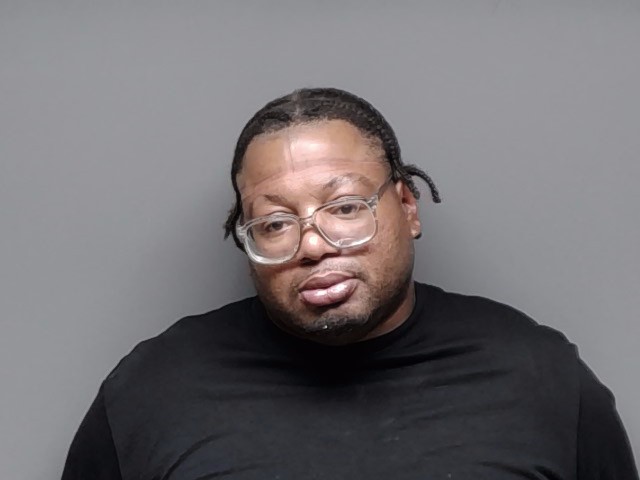Booking photo of Linderrick Lawarren Arthur