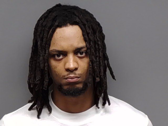 Booking photo of Jonquel Lemont Pettaway