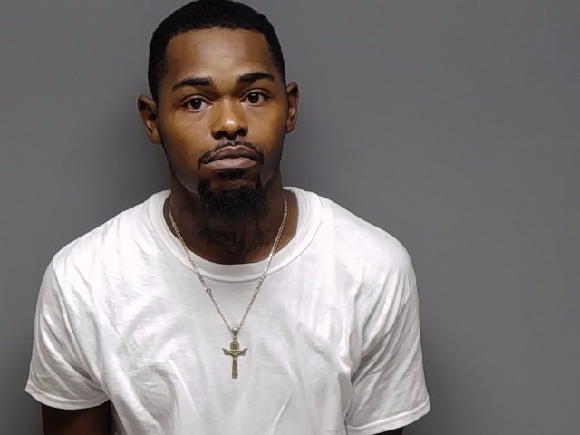 Booking photo of Corey Tyquain Oliver