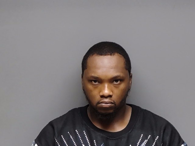 Booking photo of Latrell Kenneth Waller