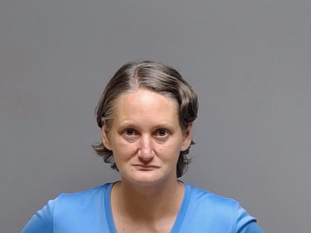Booking photo of Mary Beth Momme