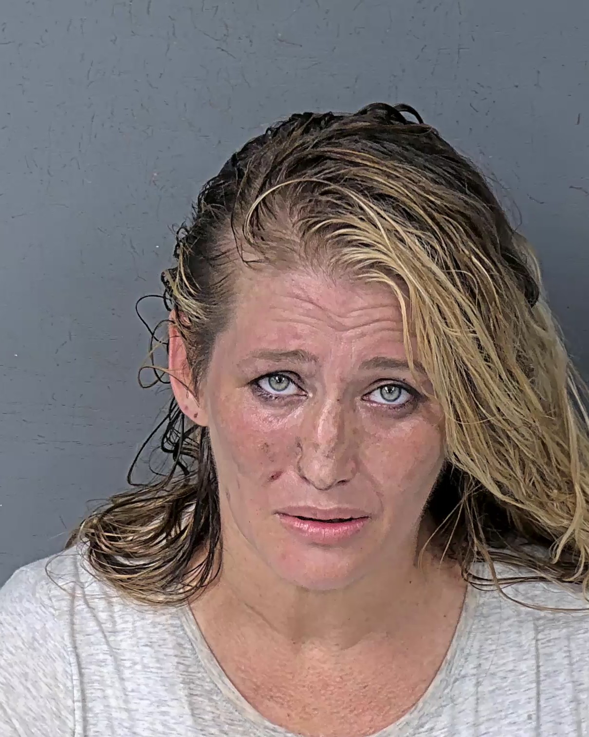 Booking photo of Lindsey Brooke Goodwin