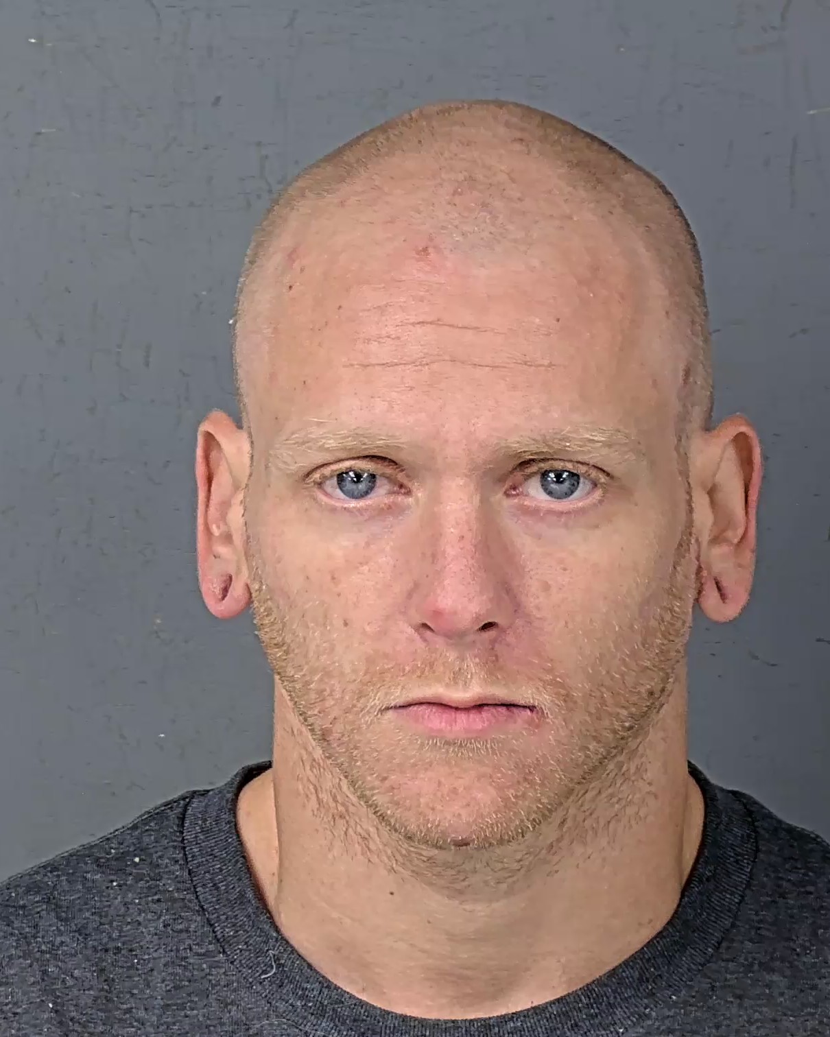 Booking photo of Dakota James Moulder
