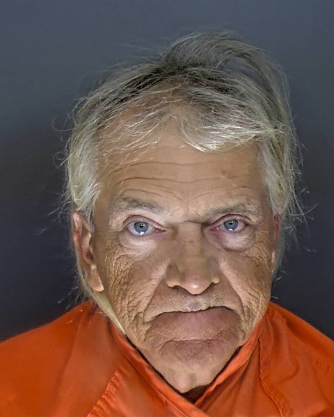 Booking photo of Robert Rogers