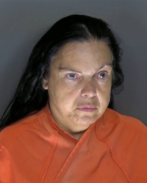 Booking photo of Cynthia Degenhardt