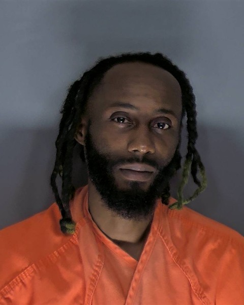Booking photo of Antonio Hemingway