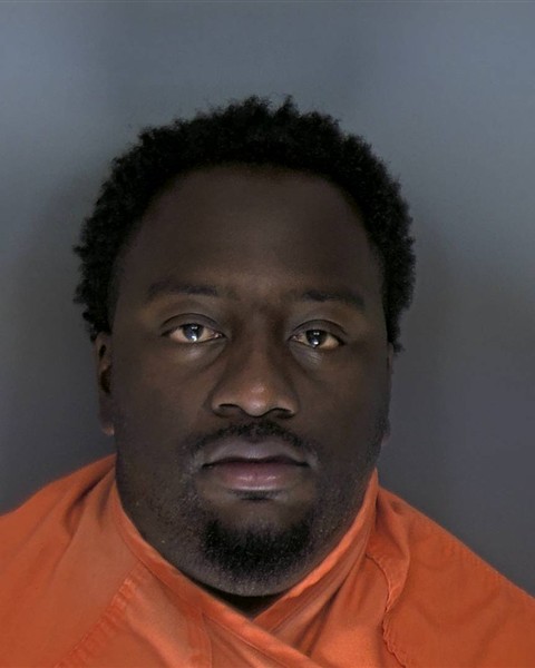 Cairo Brown booking photo