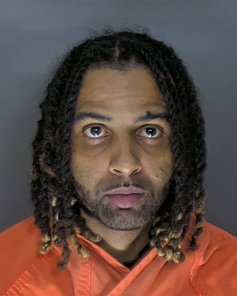 Booking photo of Izaya Kennedy