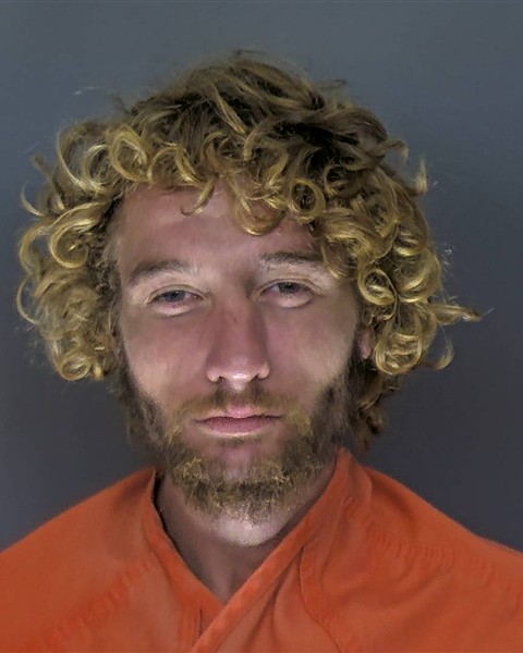Booking photo of Hunter Gray