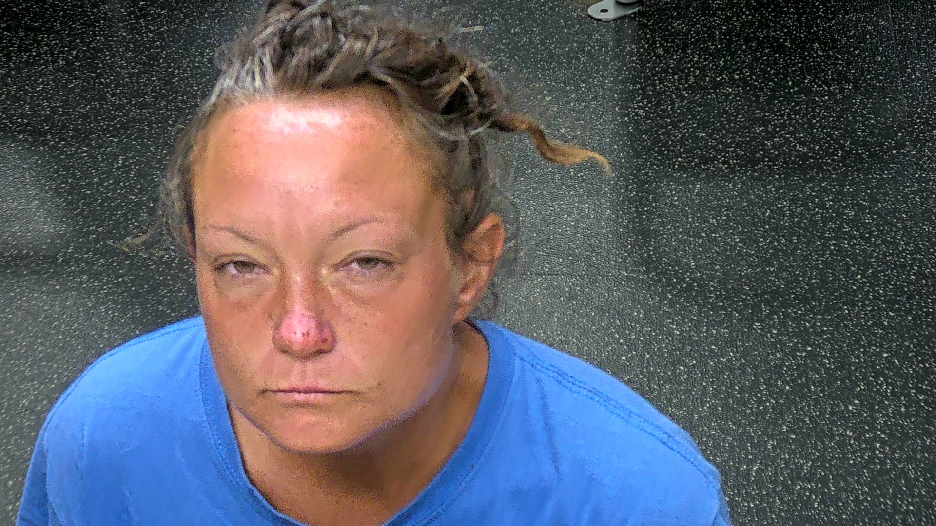 Booking photo of Elizabeth Haller