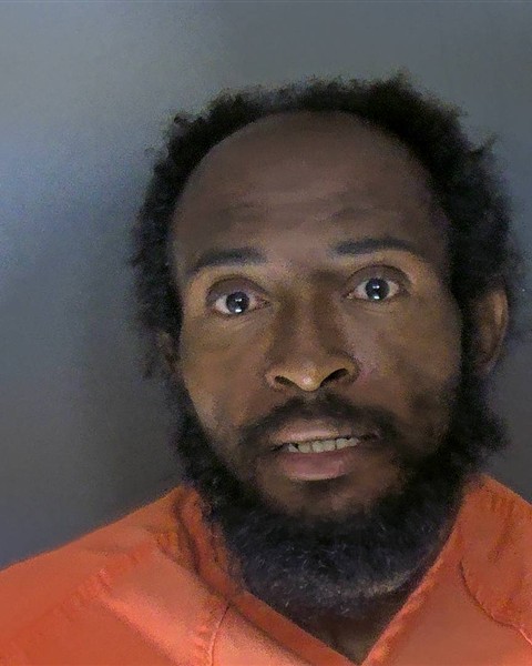 Booking photo of Dravian Gilbert