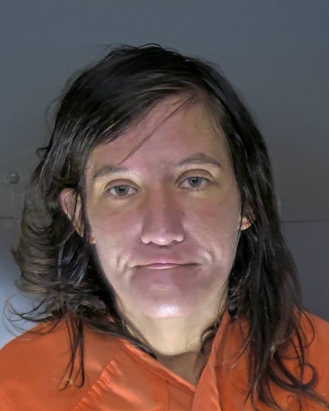 Booking photo of Elizabeth Perry