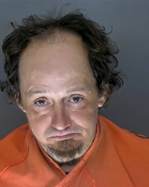Booking photo of Travis Hale