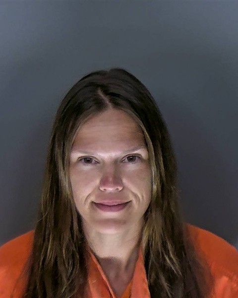 Booking photo of Lauren Tharpe