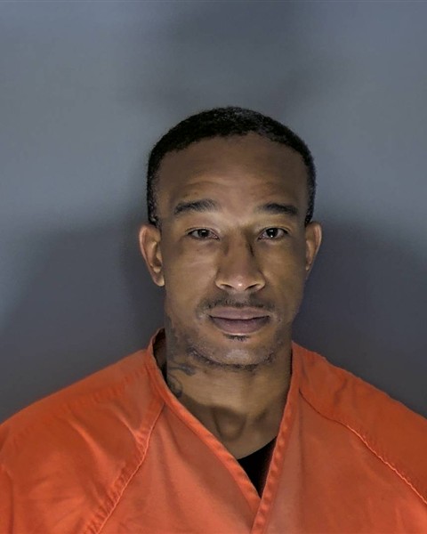 Booking photo of Othniel Lineburg