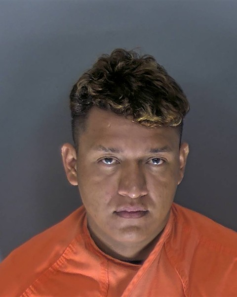 Booking photo of Yonatan Enriquez
