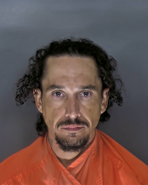 Booking photo of Aaron Oxendine