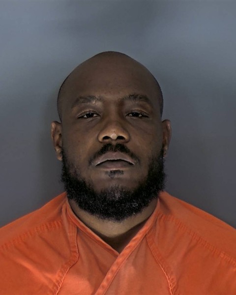 Booking photo of Robert Griffin