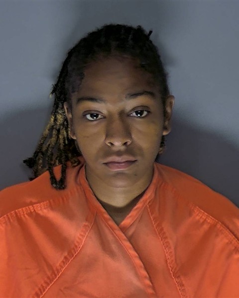 Booking photo of Felicity Bragg