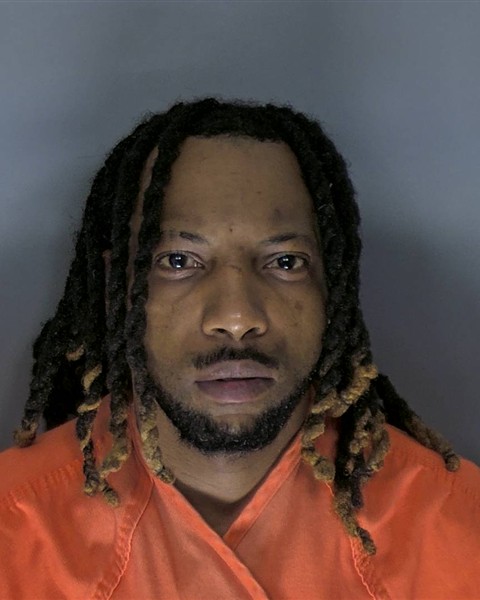 Booking photo of Domnique Chatman
