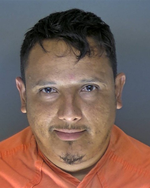Booking photo of Carlos Antunez